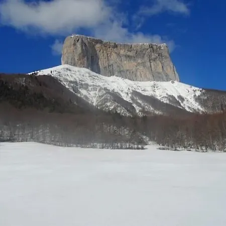 Hotel Au Gai Soleil Du Mont-aiguille Chichilianne