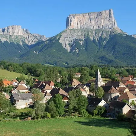 Au Gai Soleil Du Mont-aiguille Hotel Chichilianne